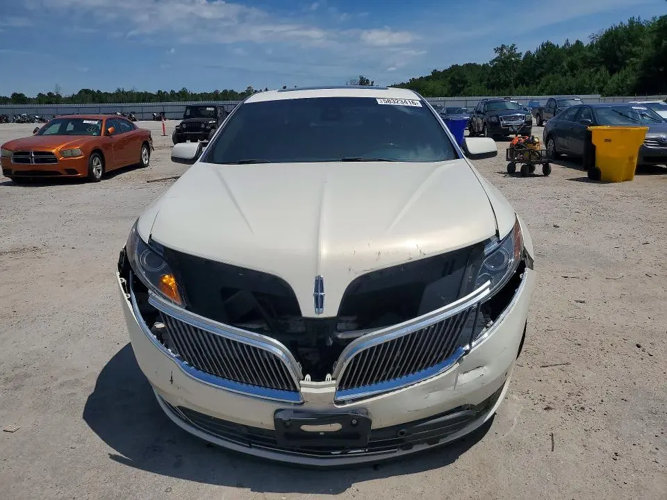 2013 LINCOLN MKS   