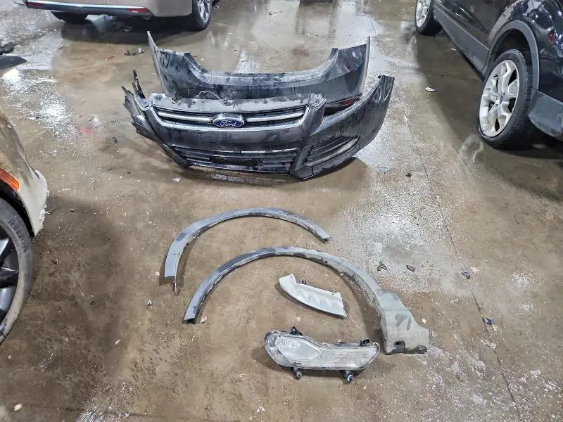 2013 FORD ESCAPE TITANIUM  