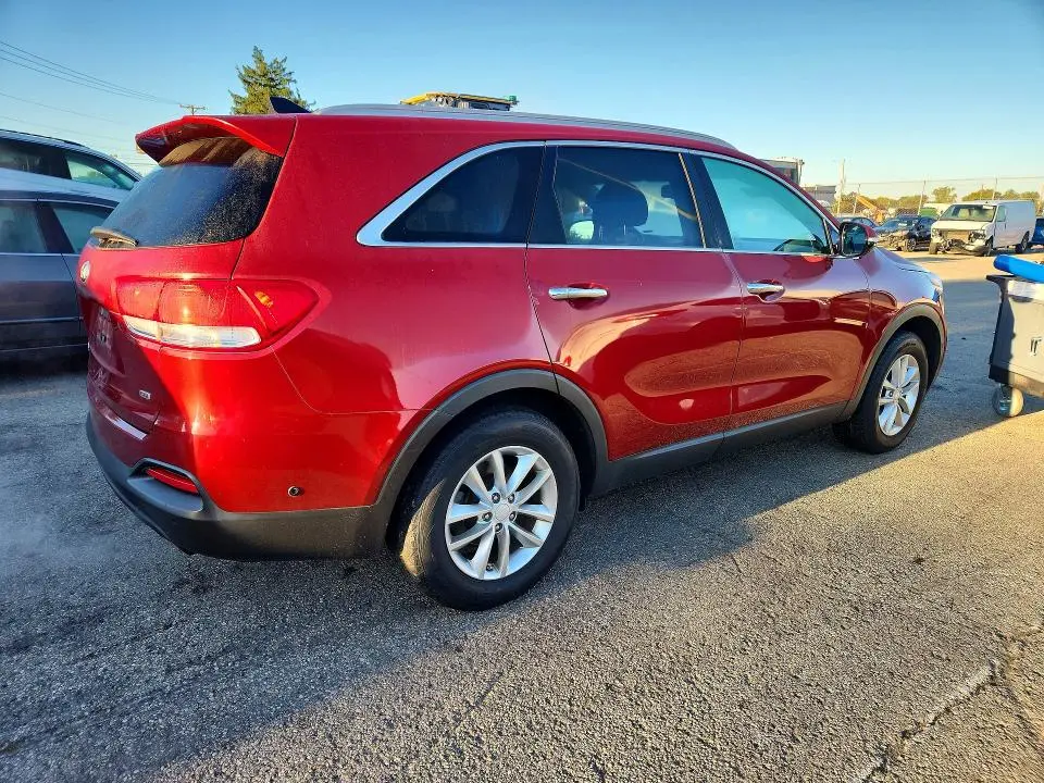 2018 KIA SORENTO LX  
