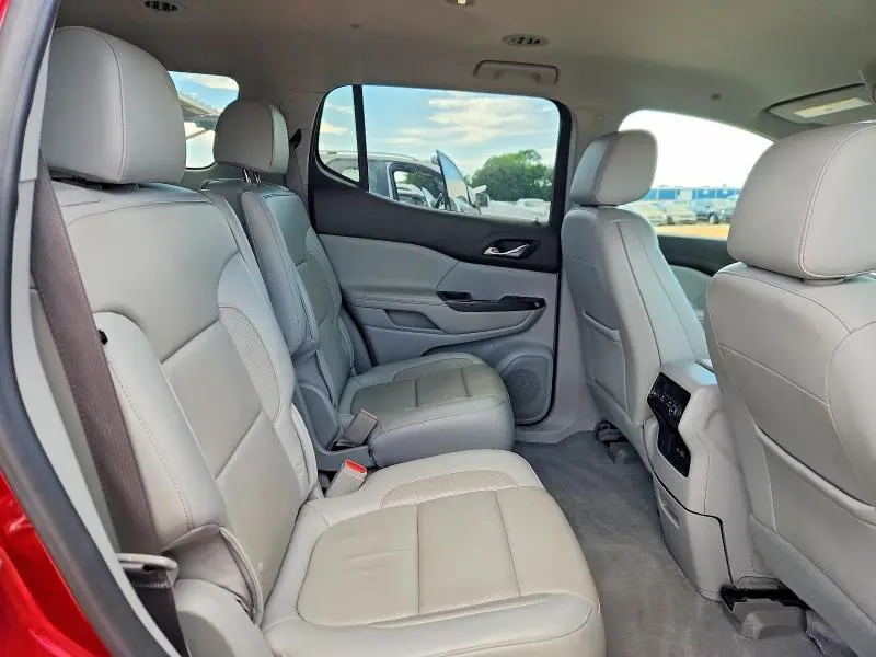 2020 GMC ACADIA SLT  