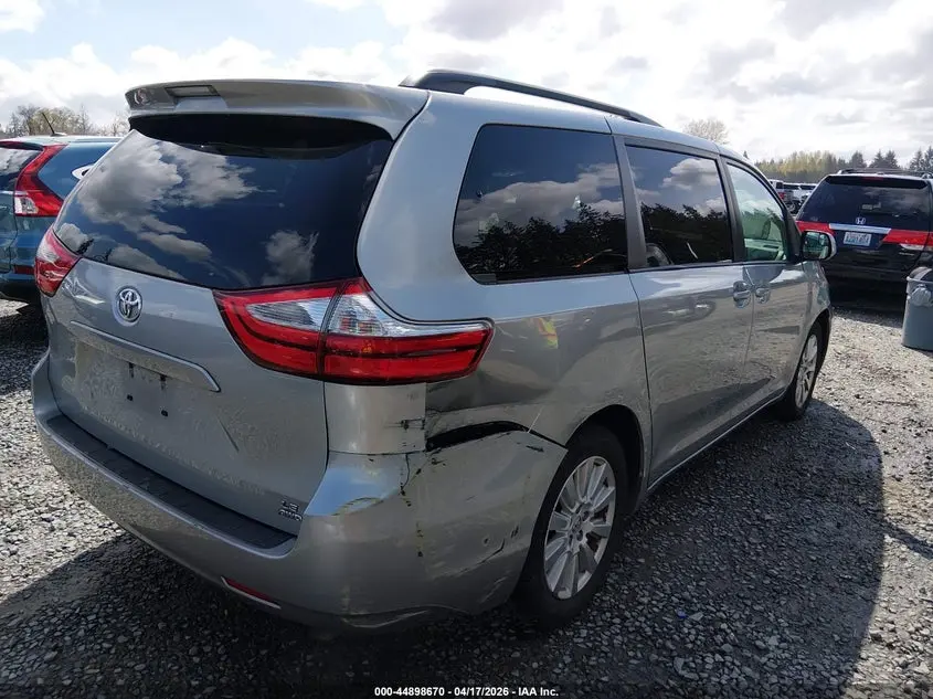 2017 TOYOTA SIENNA LE 7 PASSENGER
