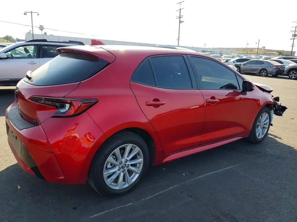 2025 TOYOTA COROLLA   
