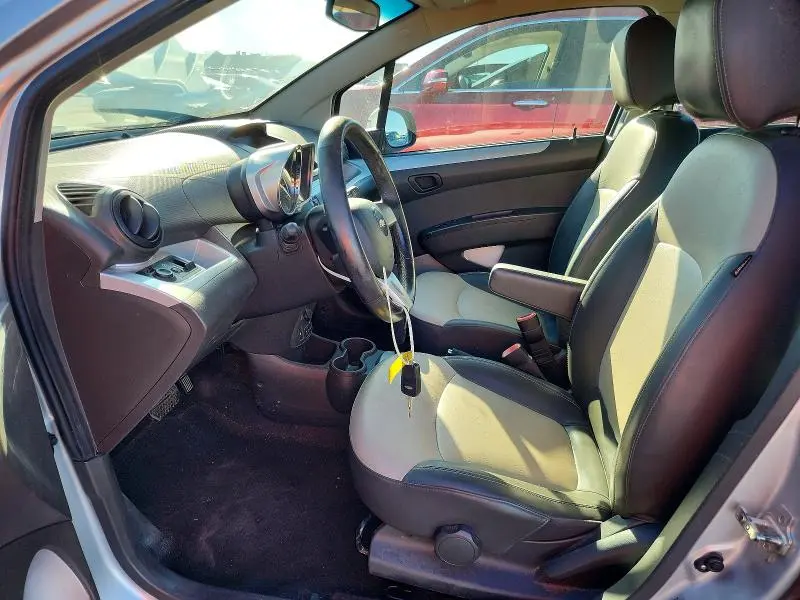 2015 CHEVROLET SPARK 2LT  