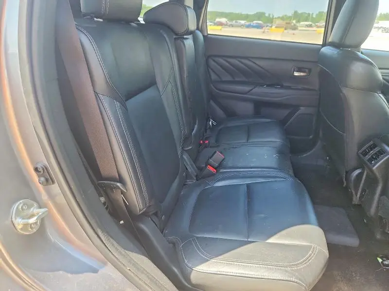 2020 MITSUBISHI OUTLANDER SEL  