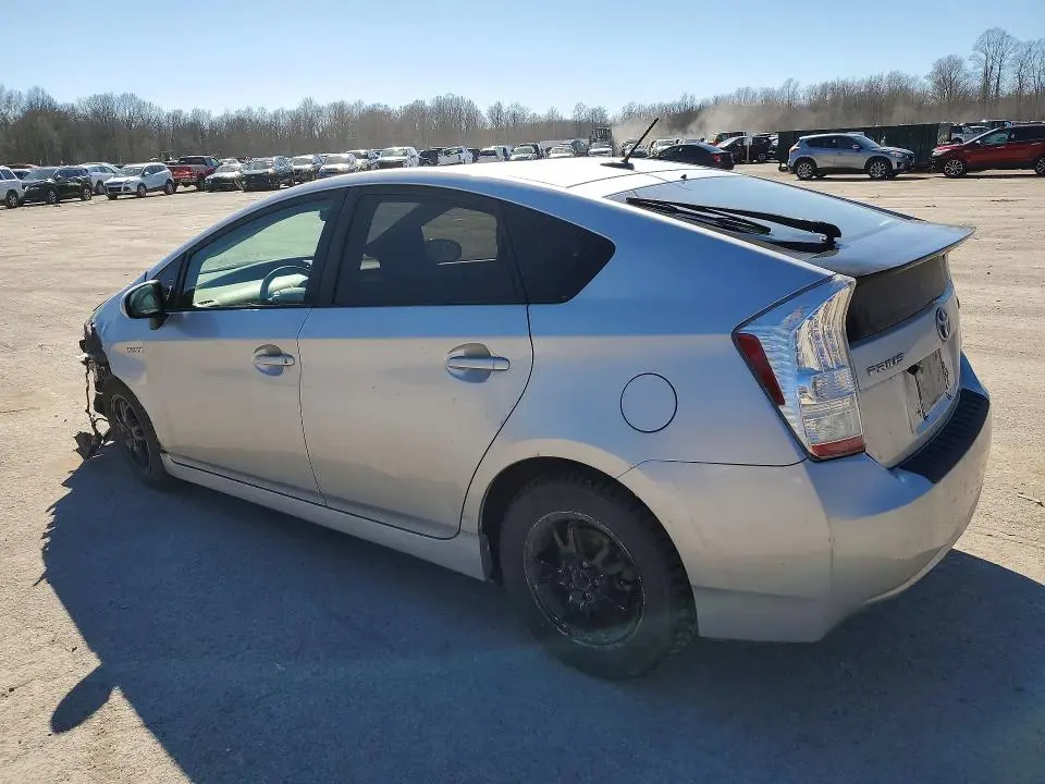 2011 TOYOTA PRIUS TWO  