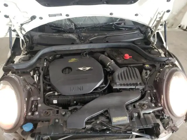 2015 MINI COOPER S  