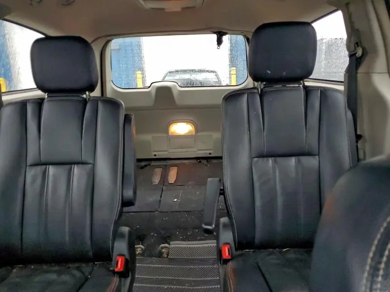 2013 DODGE GRAND CARAVAN CREW  