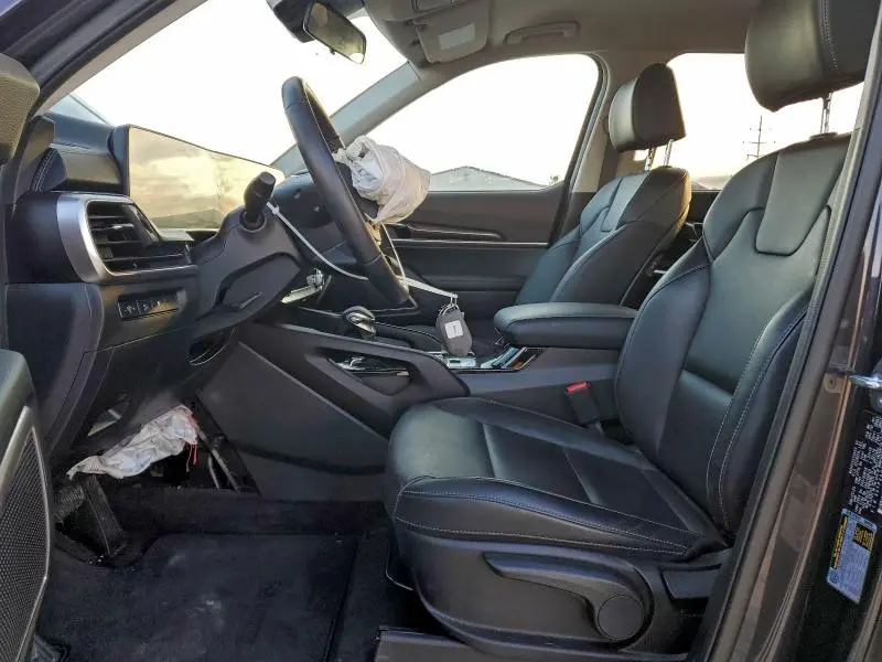 2025 KIA TELLURIDE LX  