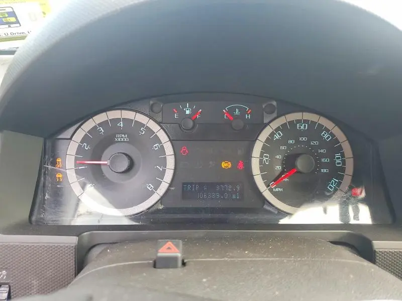2011 FORD ESCAPE LIMITED  
