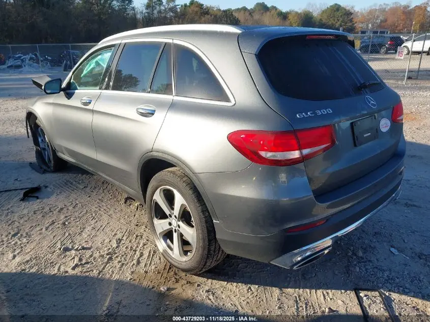 2016 MERCEDES-BENZ GLC 300  