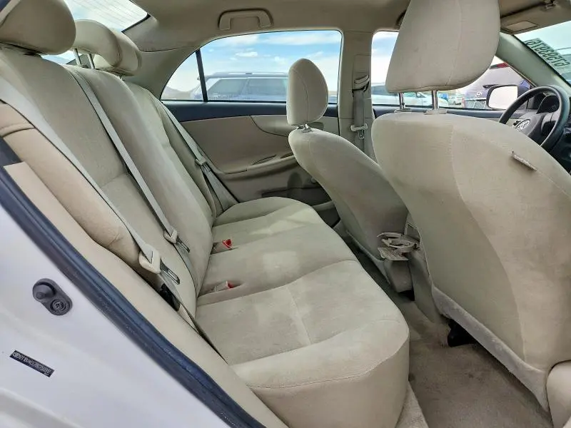 2011 TOYOTA COROLLA BASE  