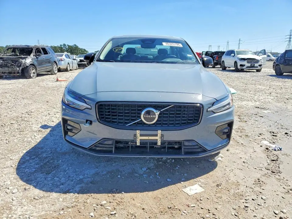 2024 VOLVO S60 CORE  