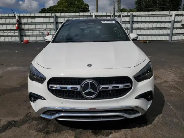 2025 MERCEDES-BENZ GLA 250  