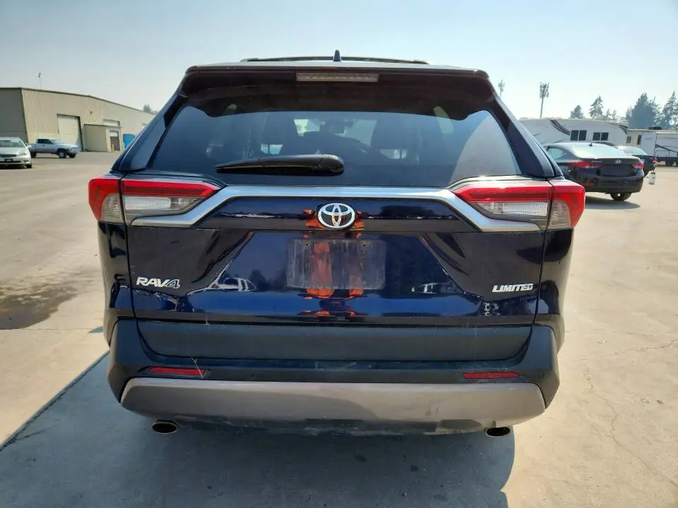 2019 TOYOTA RAV4 LIMITED  