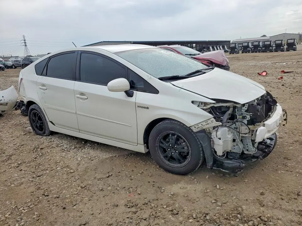 2015 TOYOTA PRIUS FOUR  