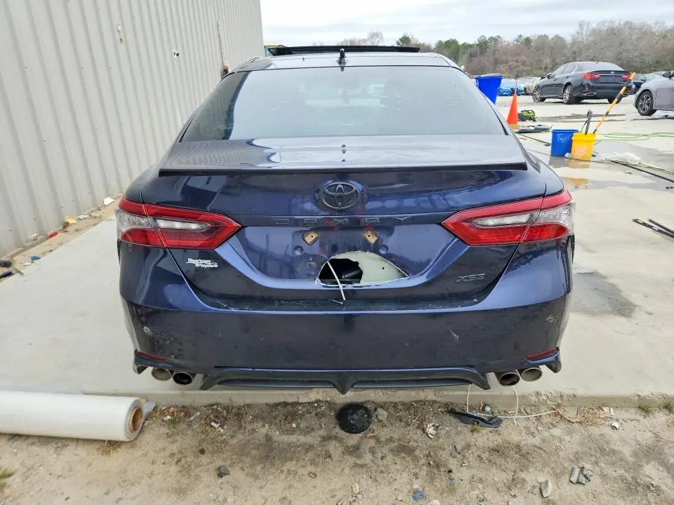 2021 TOYOTA CAMRY XSE  