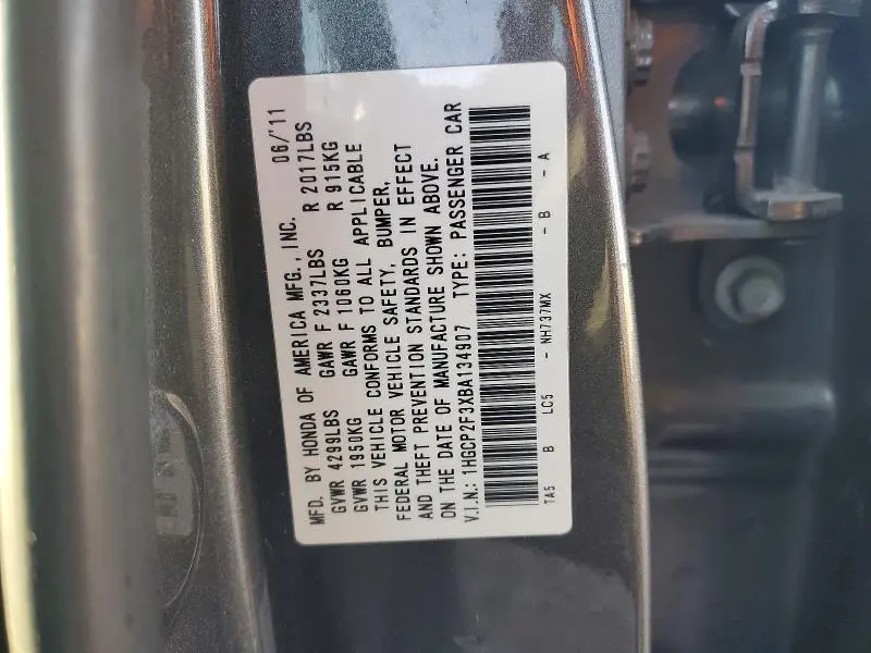 2011 HONDA ACCORD LX  