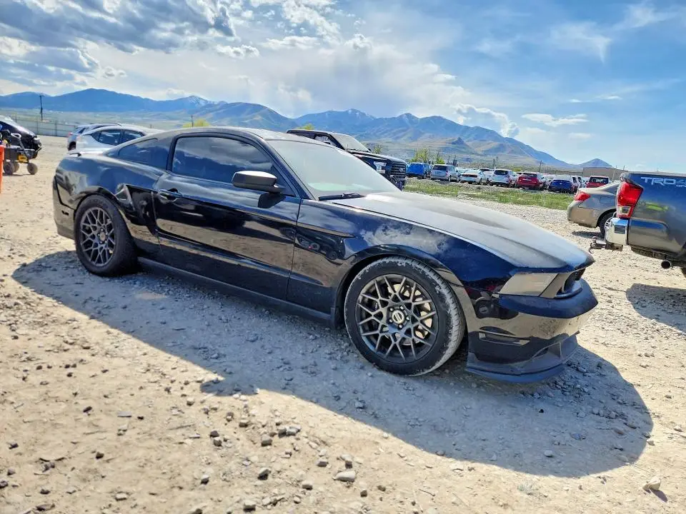 2012 FORD MUSTANG GT  
