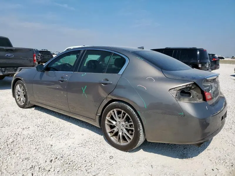 2011 INFINITI G37 BASE  