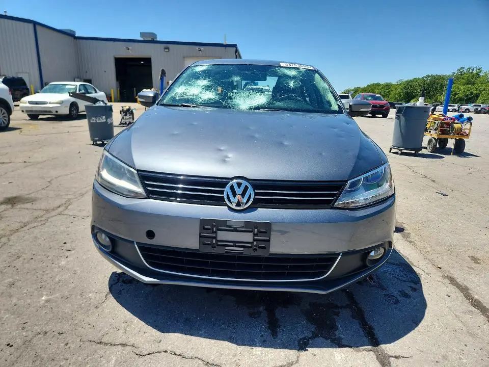 2014 VOLKSWAGEN JETTA TDI  