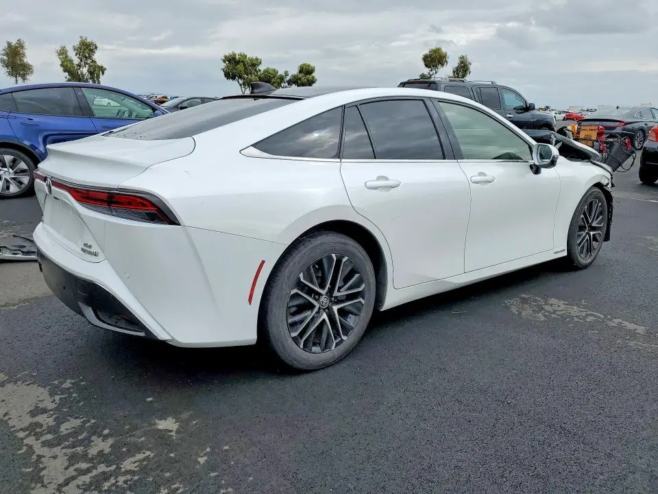2021 TOYOTA MIRAI LIMITED  