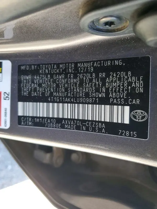 2020 TOYOTA CAMRY SE  