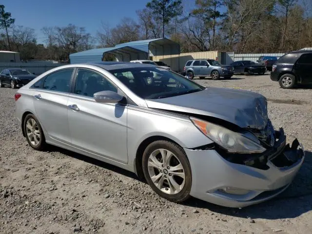 2011 HYUNDAI SONATA SE