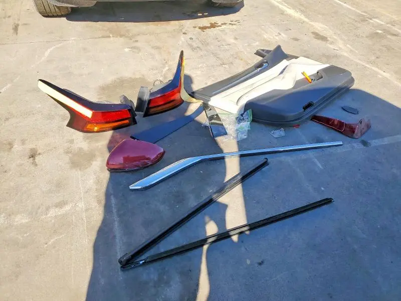 2020 NISSAN ALTIMA SL  