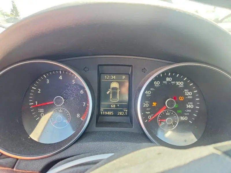 2014 VOLKSWAGEN JETTA S  