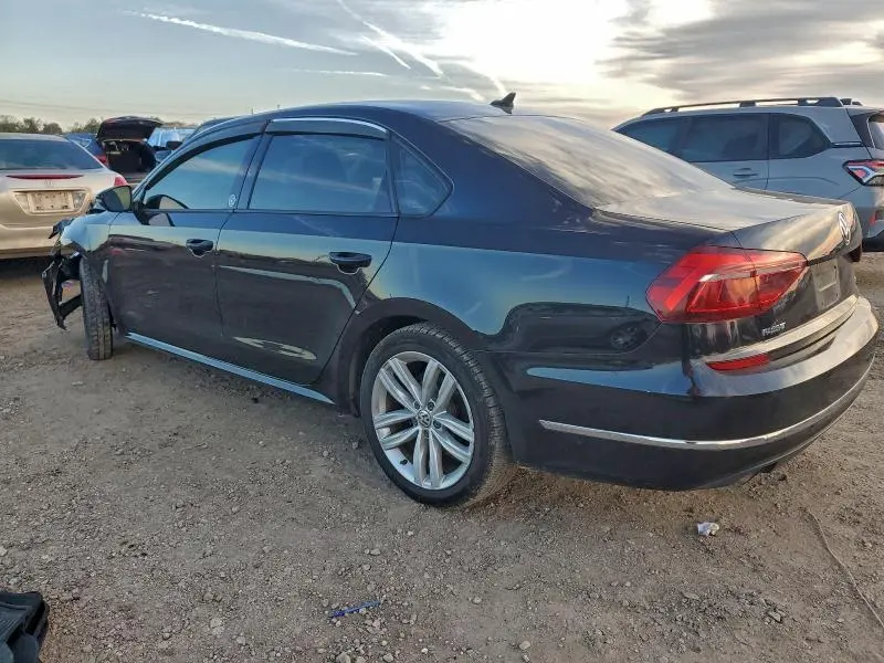 2019 VOLKSWAGEN PASSAT WOLFSBURG  