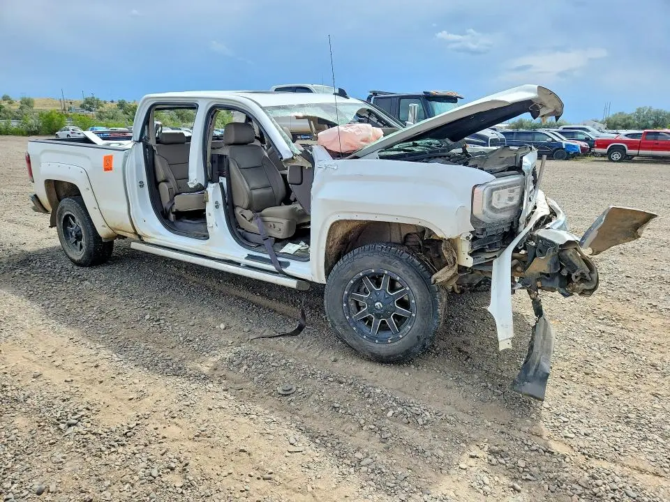 2018 GMC SIERRA K1500 SLT  