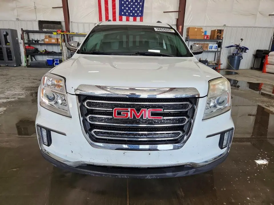 2017 GMC TERRAIN SLT  