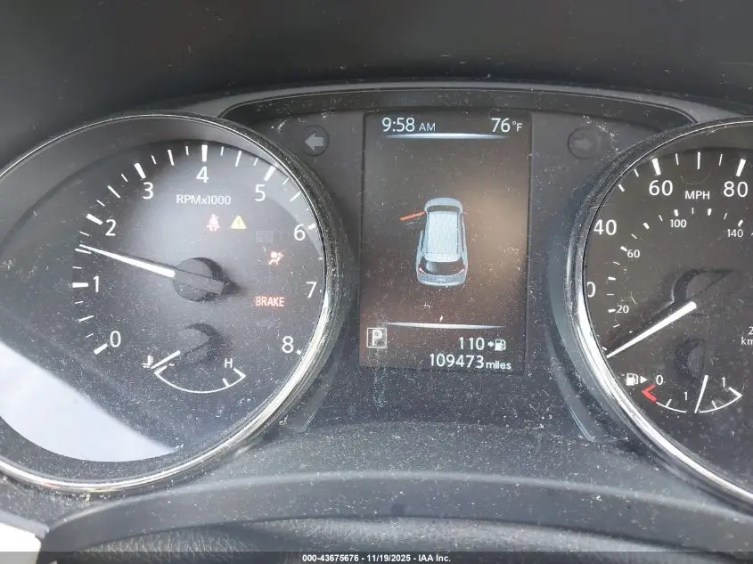 2017 NISSAN ROGUE SV