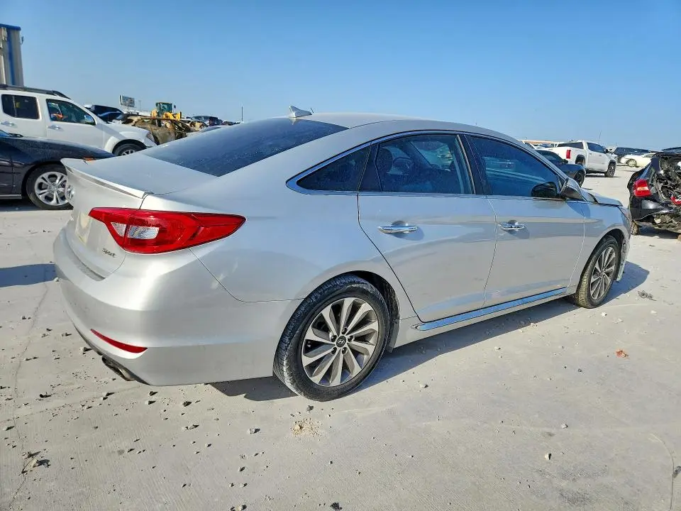 2015 HYUNDAI SONATA SPORT  