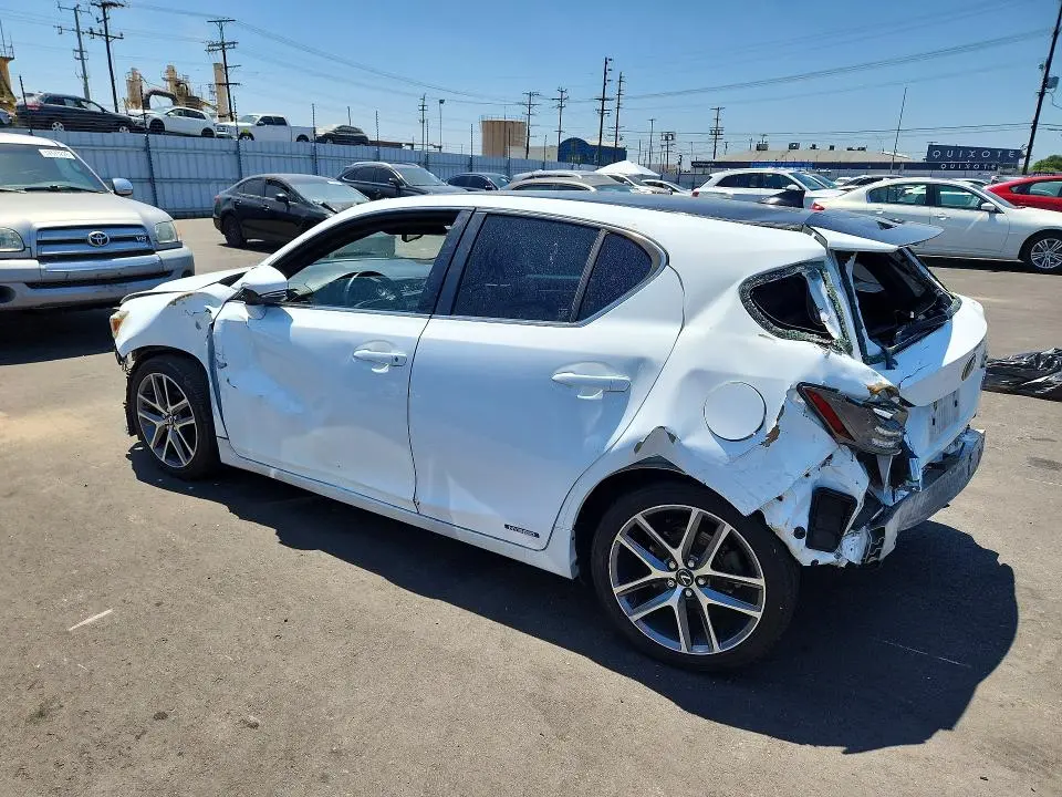 2015 LEXUS CT 200  