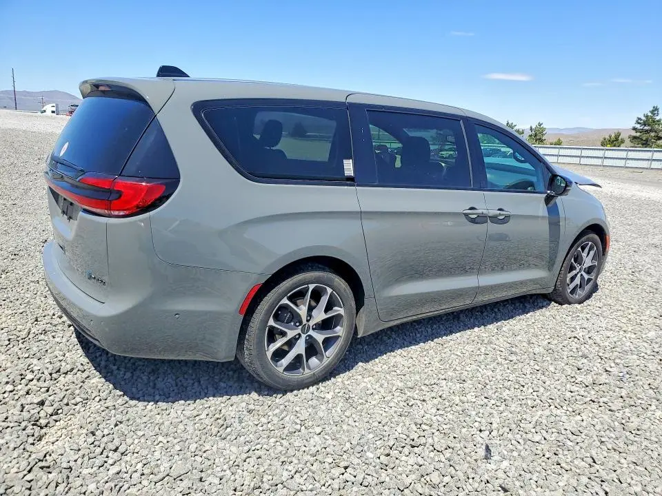 2023 CHRYSLER PACIFICA HYBRID LIMITED  