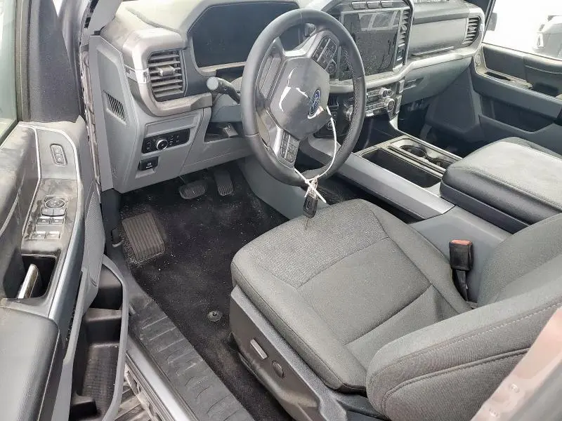 2024 FORD F150 XLT
