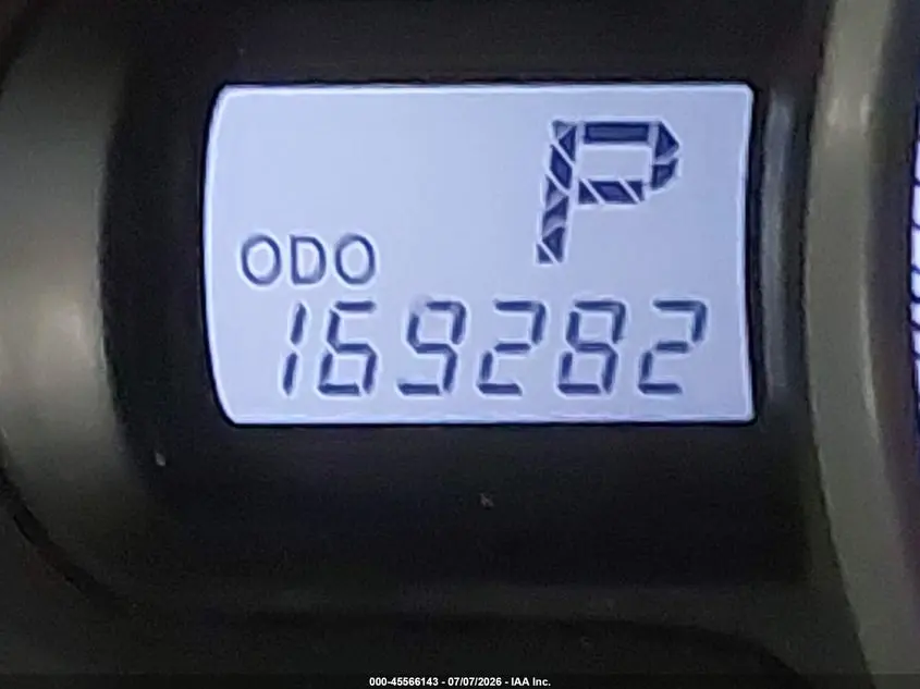 2011 TOYOTA SIENNA LE V6