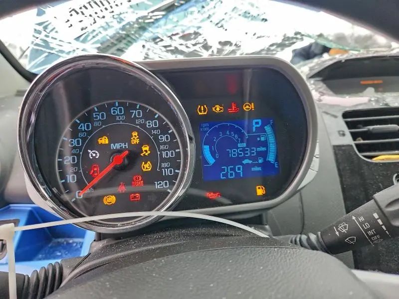 2014 CHEVROLET SPARK 1LT  