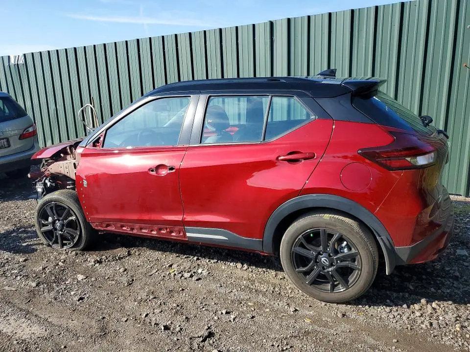2023 NISSAN KICKS SR  