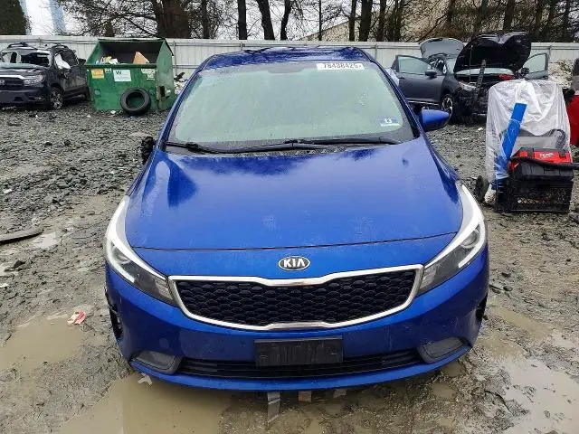 2017 KIA FORTE LX  