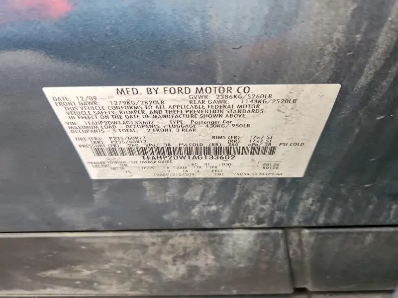 2010 FORD TAURUS SE  