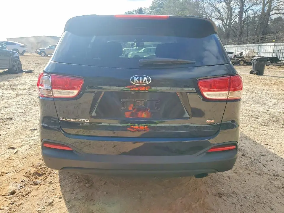 2016 KIA SORENTO LX  