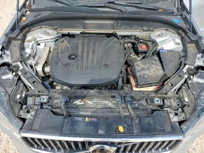 2023 VOLVO XC60 PLUS  