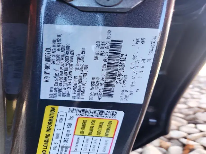 2016 FORD FUSION SE  