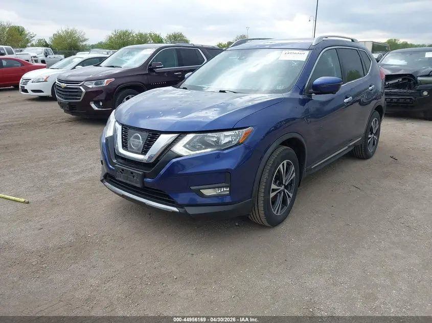2017 NISSAN ROGUE SL