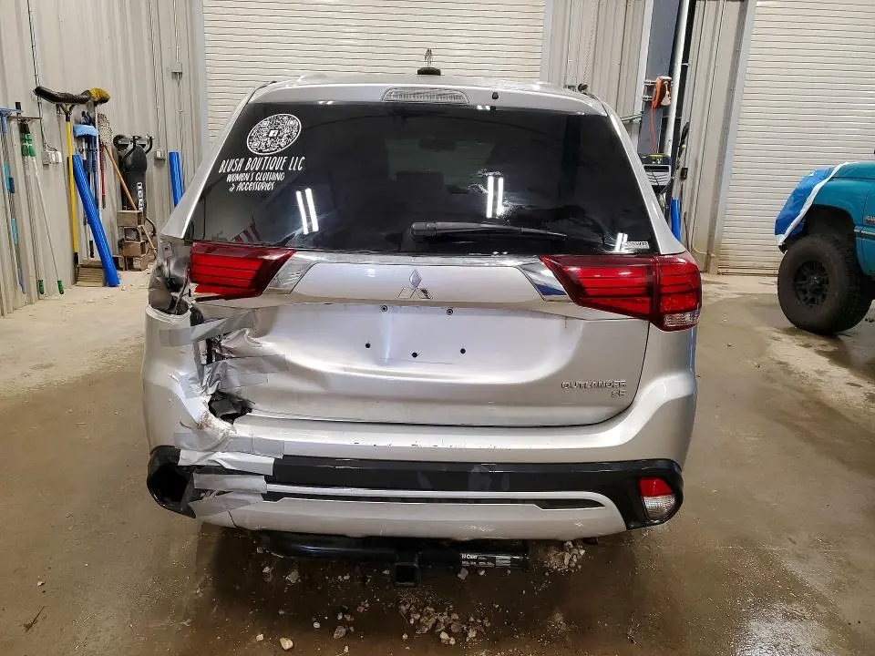 2019 MITSUBISHI OUTLANDER SE  