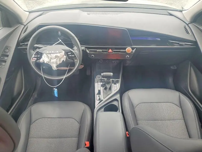 2024 KIA NIRO EX  