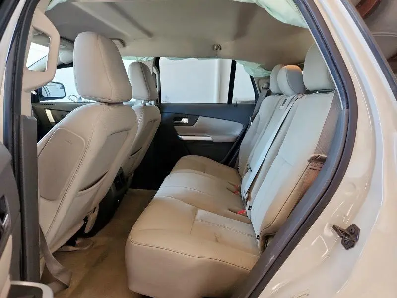 2011 FORD EDGE SE  