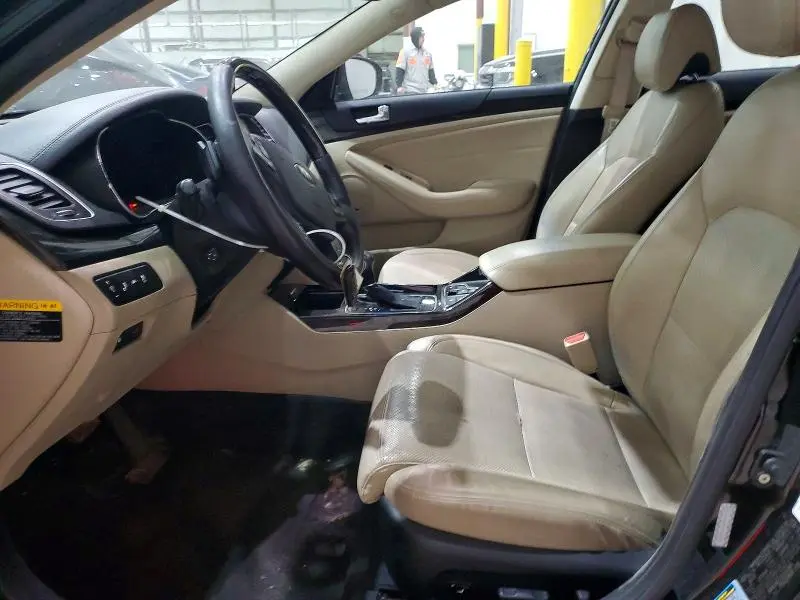 2014 KIA CADENZA PREMIUM  